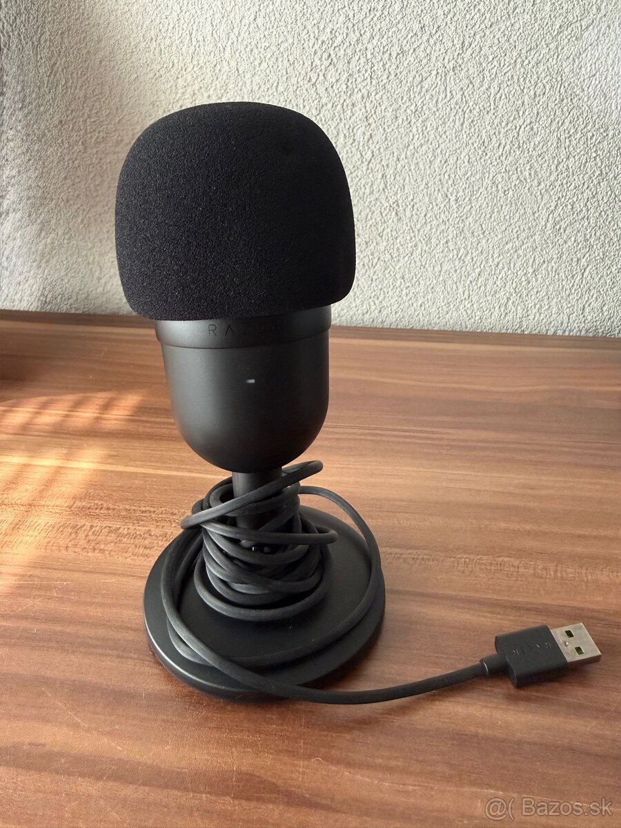 Predám mikrofón Razer série mini