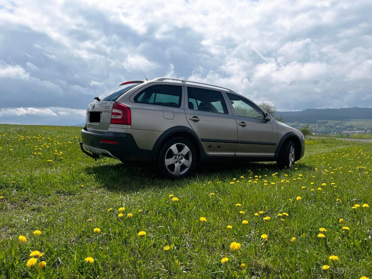 Škoda Octavia Scout 2.0fsi