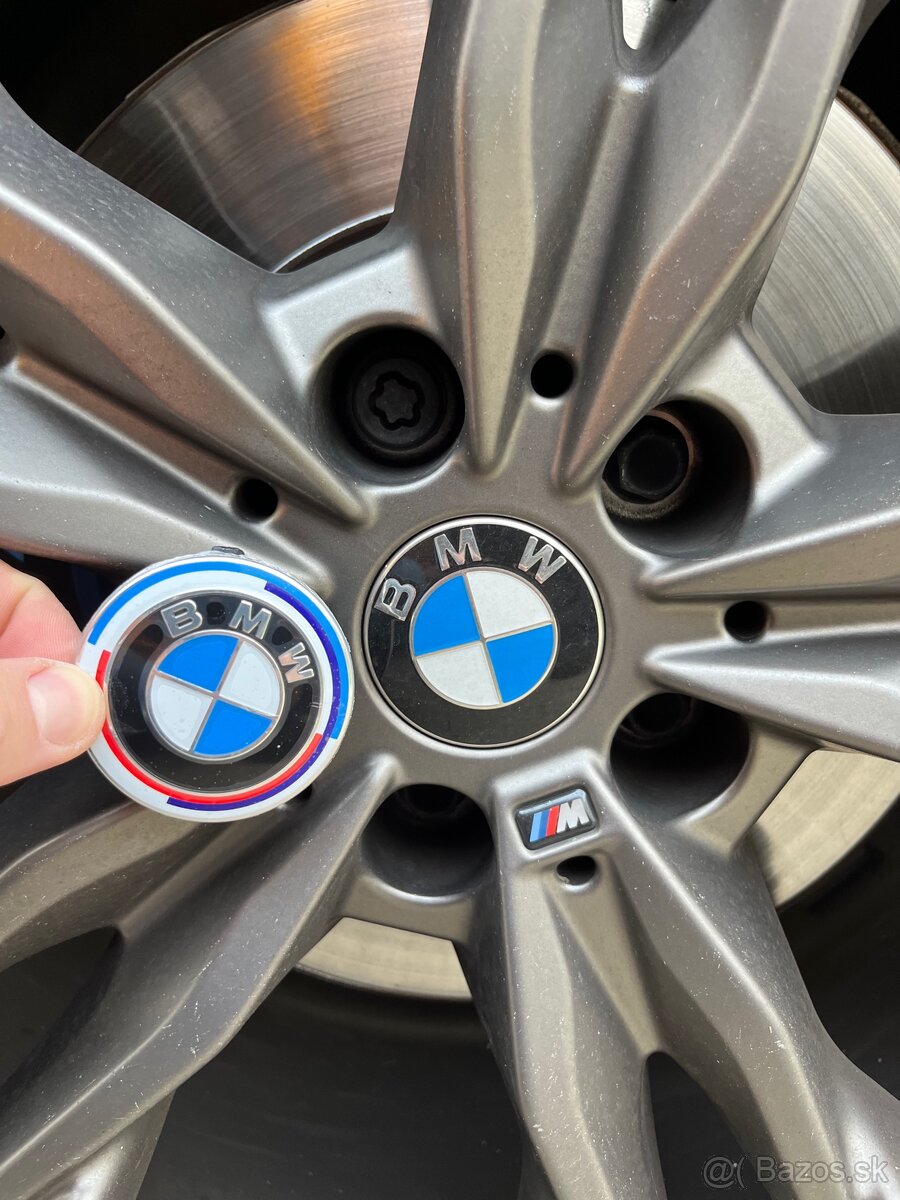 BMW stredove krytky kolies 56mm 5x112