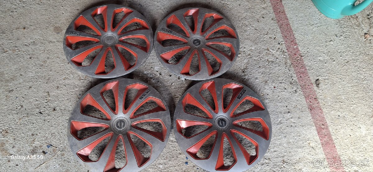 Predám puklice 16" Sparco