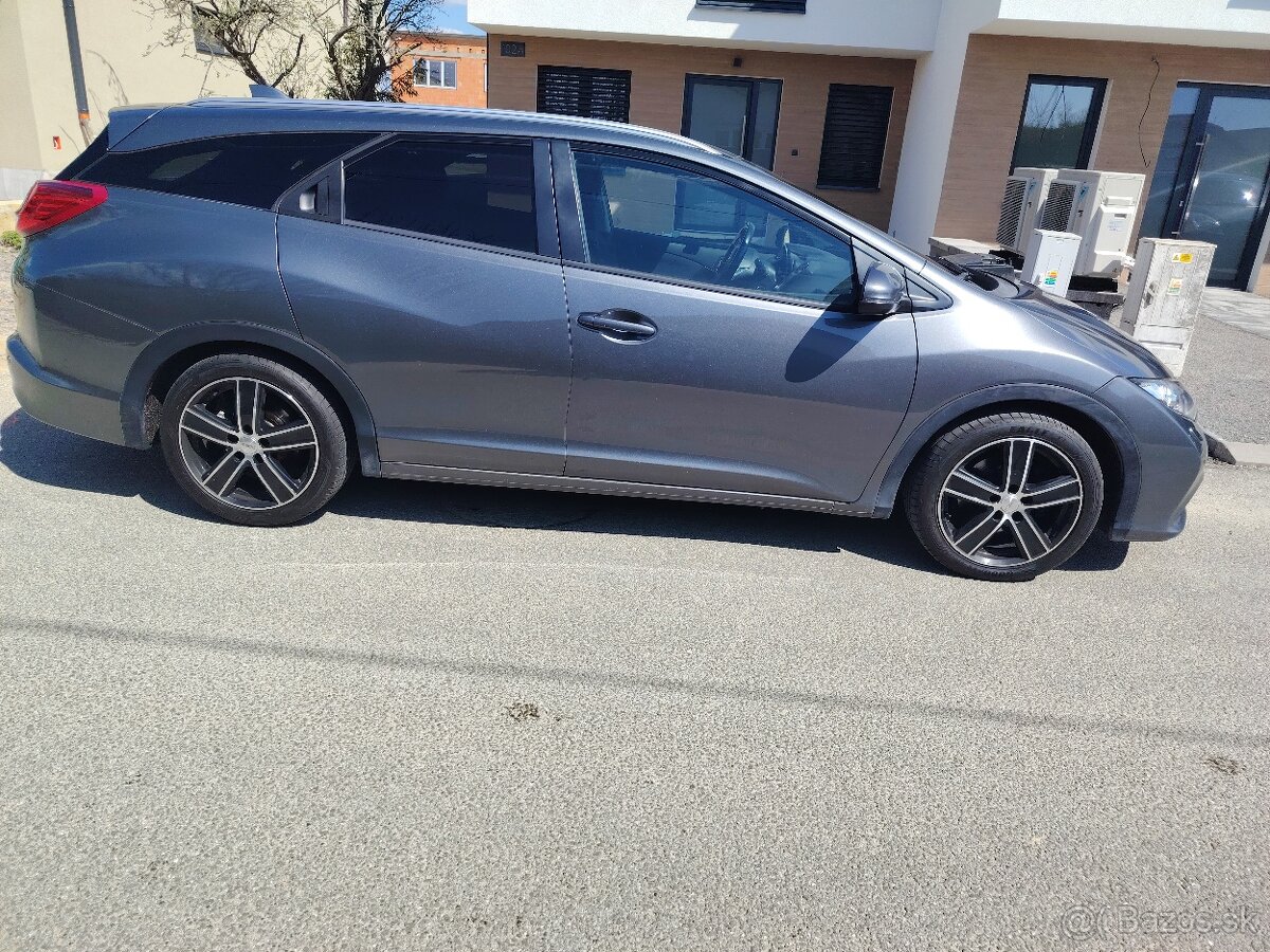 Honda Civic Tourer 9.gen