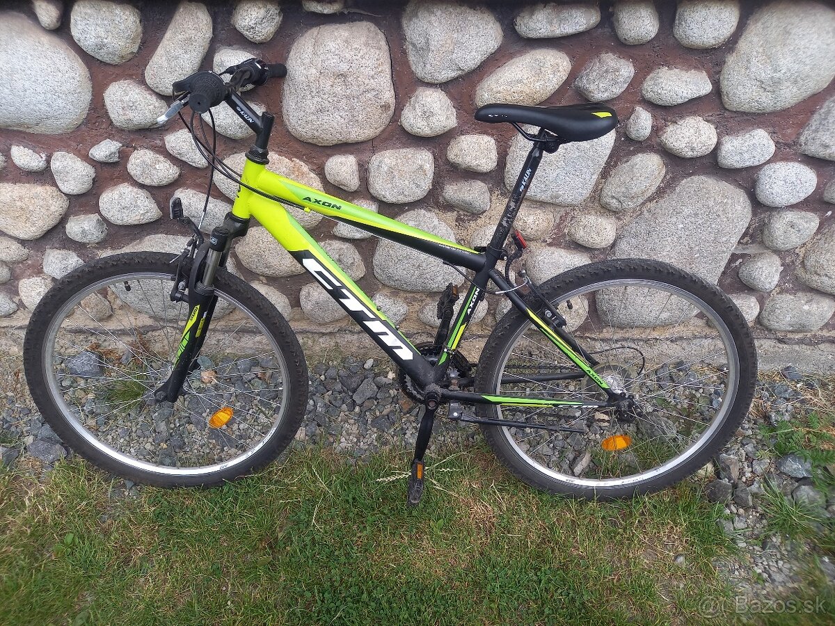 Predám ako novy horský bicykel.