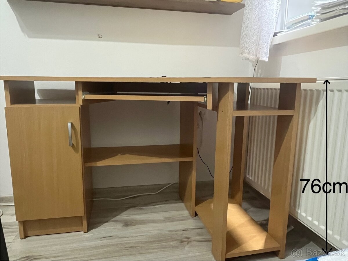 Rohový písací stôl