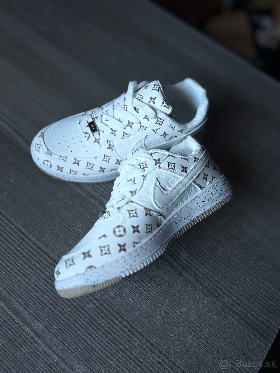 Nike Air Force Louis Vuitton
