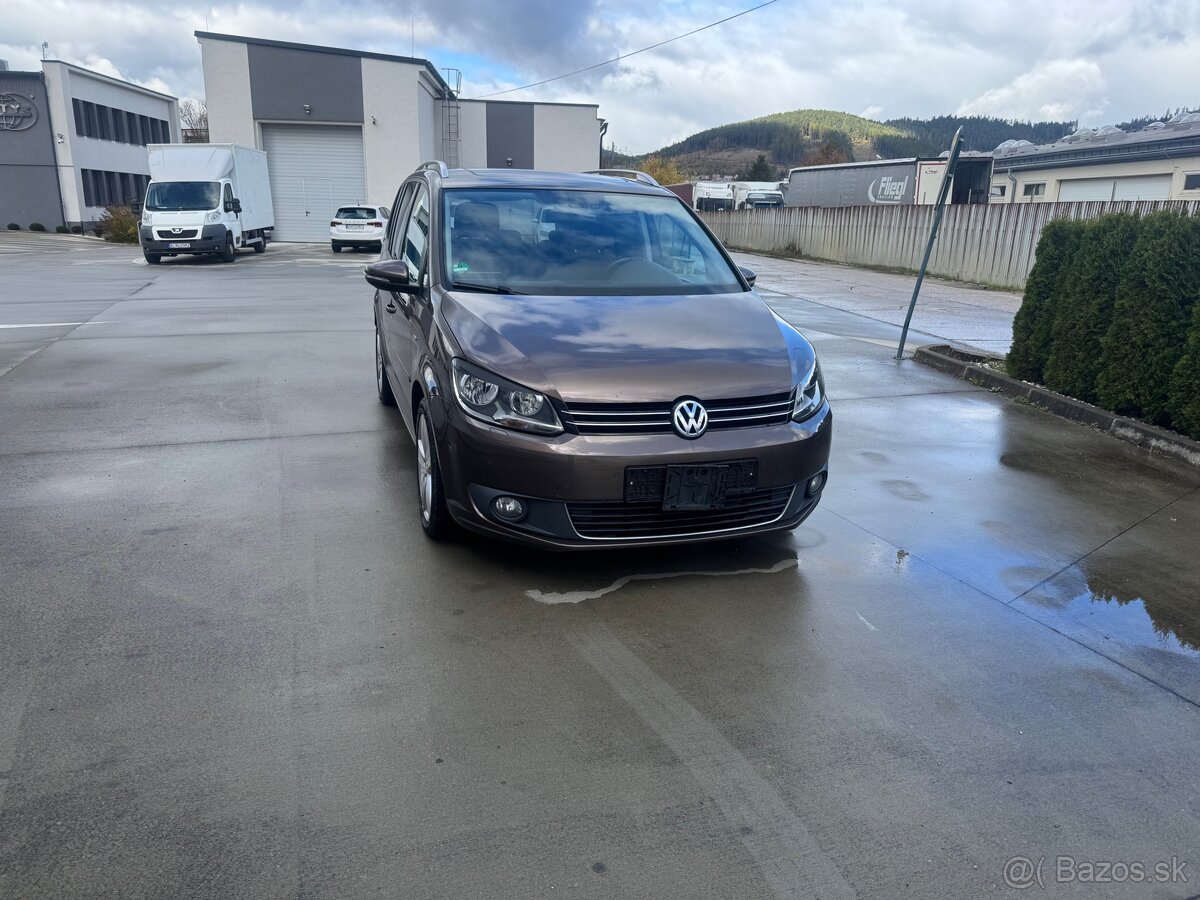 Volkswagen touran