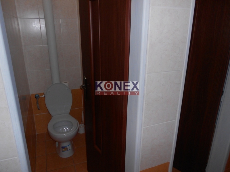 NA PREDAJ Administratívna budova – ul. Stavbárov, Michalovc