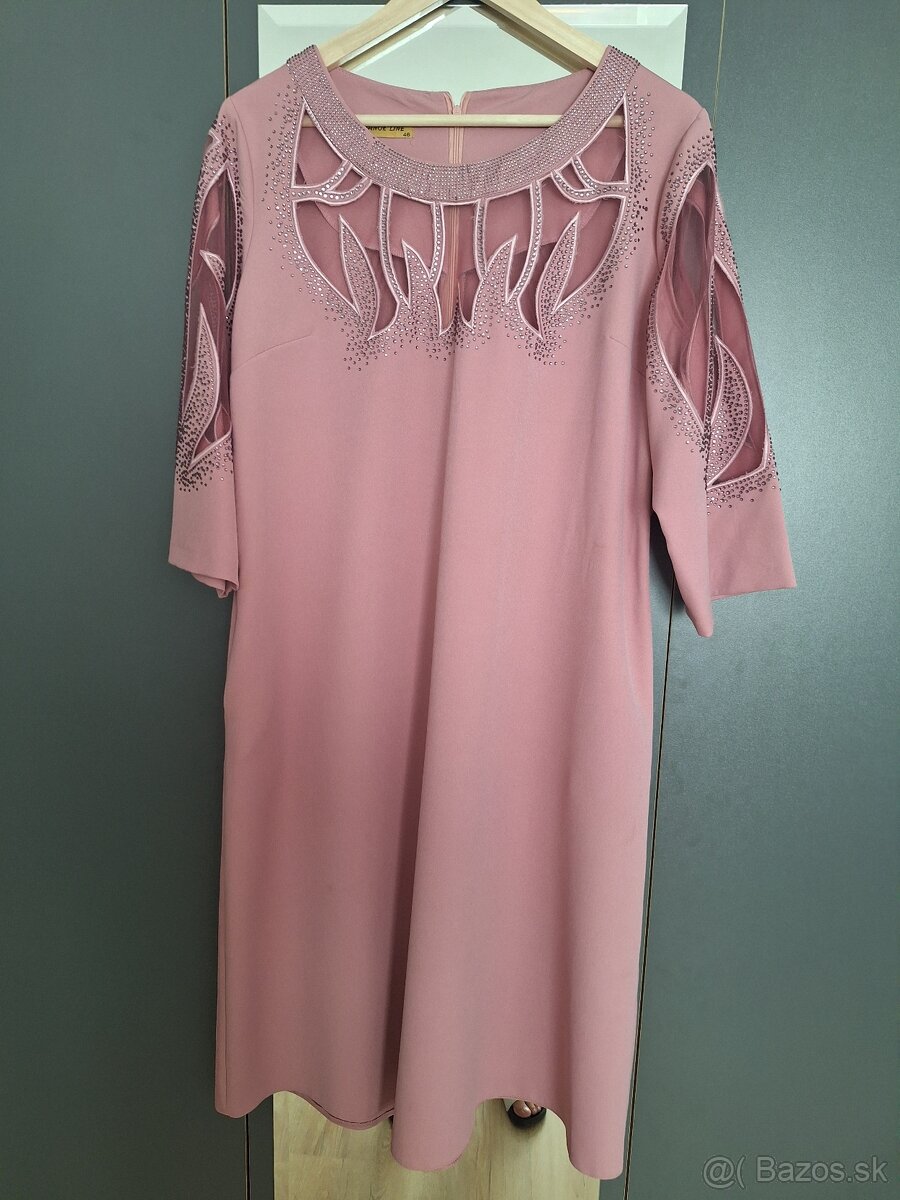 Predám spoločenské šaty