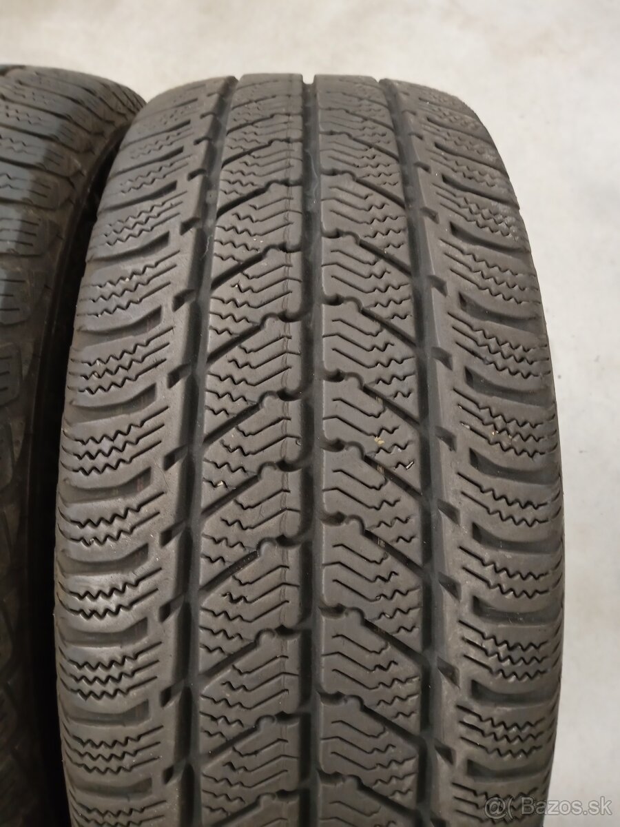 2ks zimne 225/55 R17C 109/107T SEMPERIT VAN GRIP 3