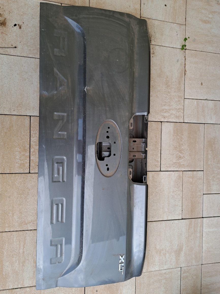 predám zadne dvere RANGER