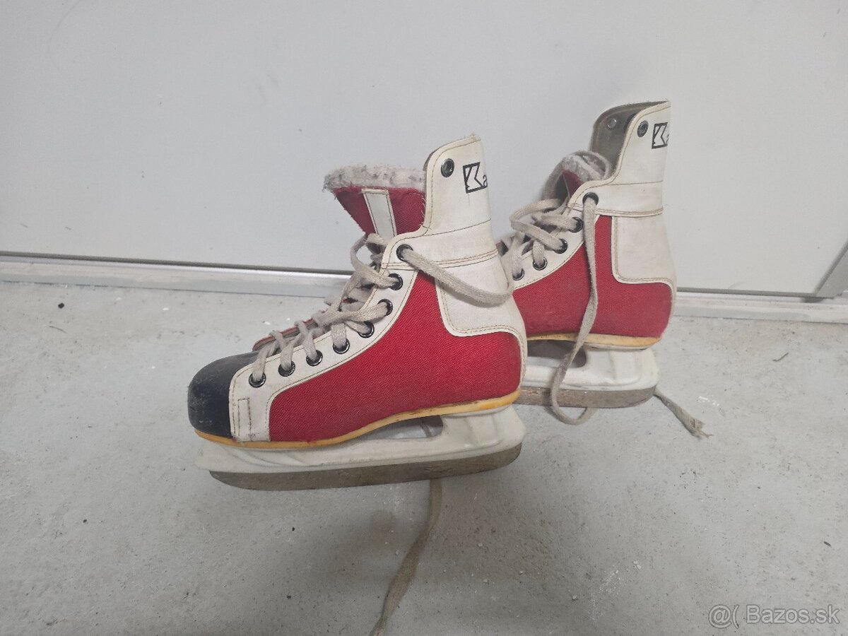 Chlapčenské korčule veľkosť 37