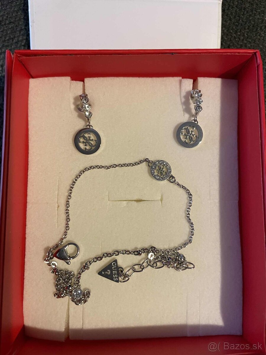 Predám súpravu Guess - náušnice, náramok - nenosené