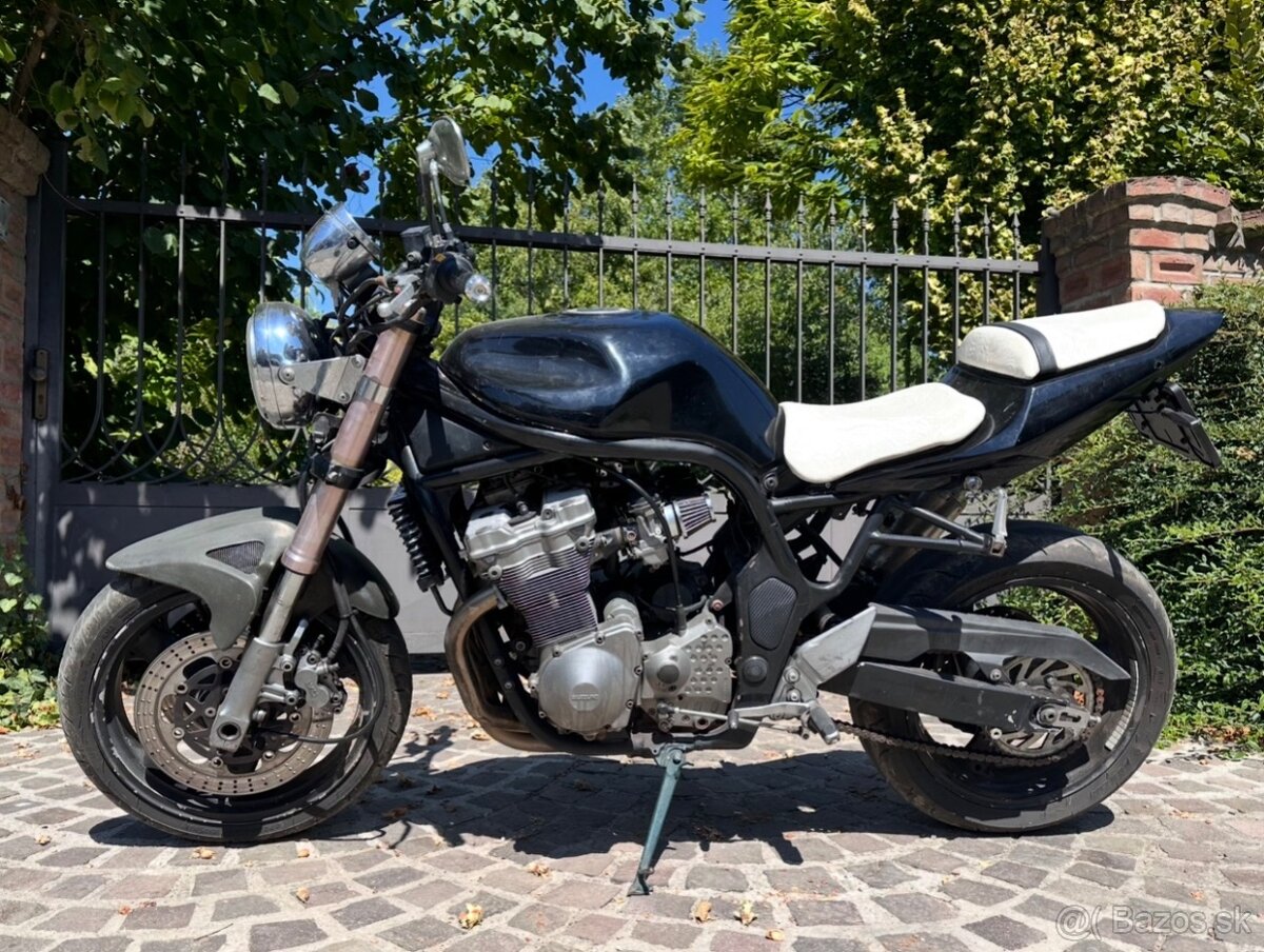 Suzuki GSF 600S