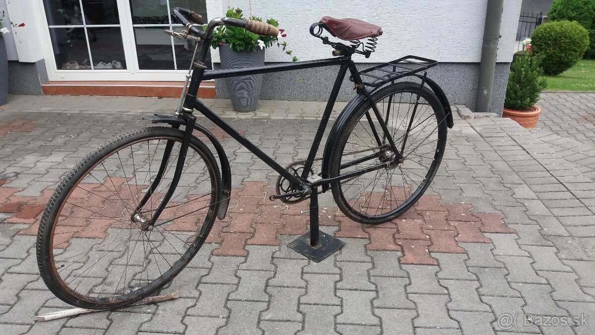 Bicykel -1945