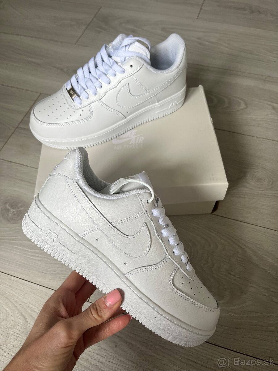 Dámske tenisky Nike AF nové