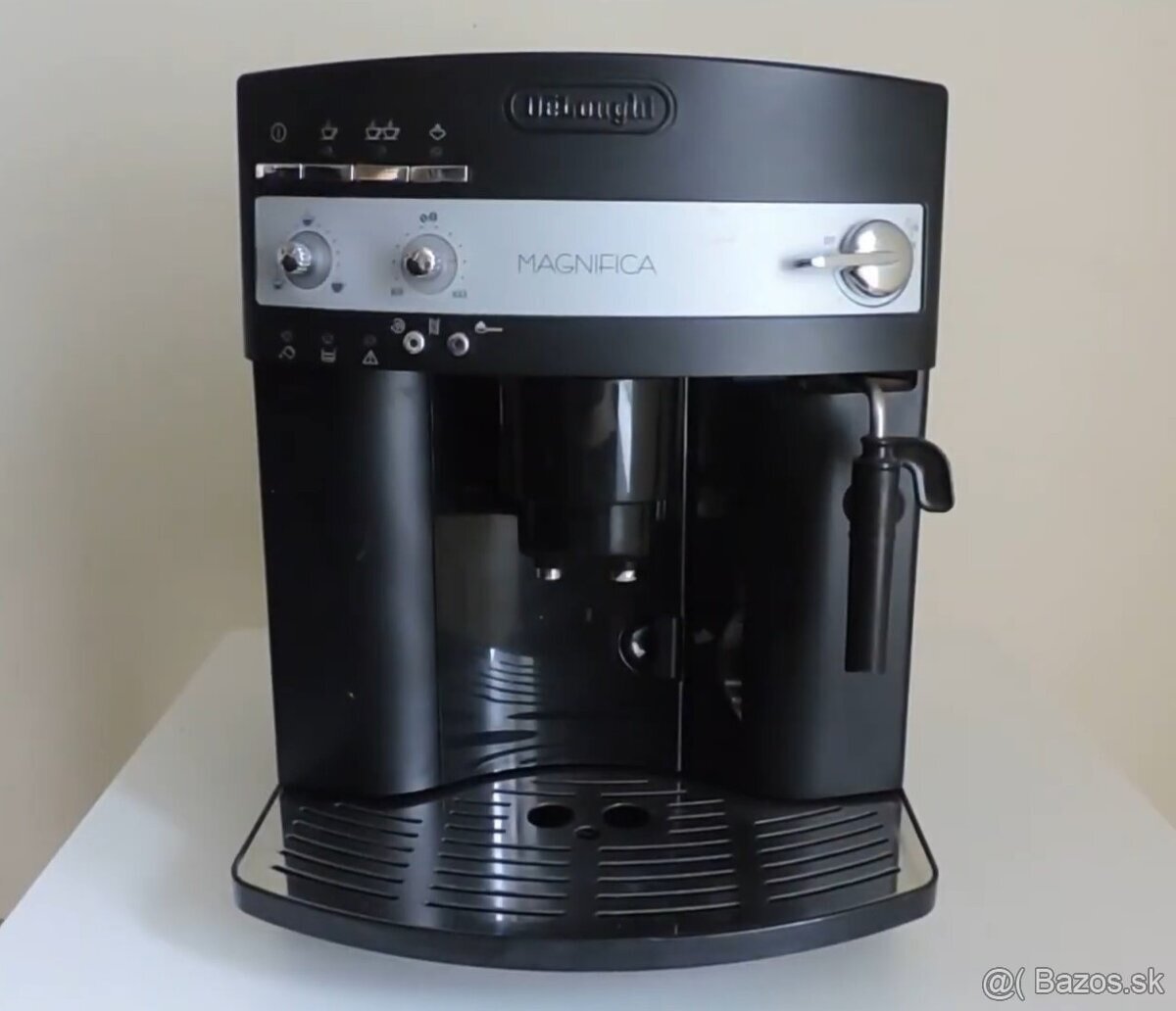 Predam kávovar Delonghi