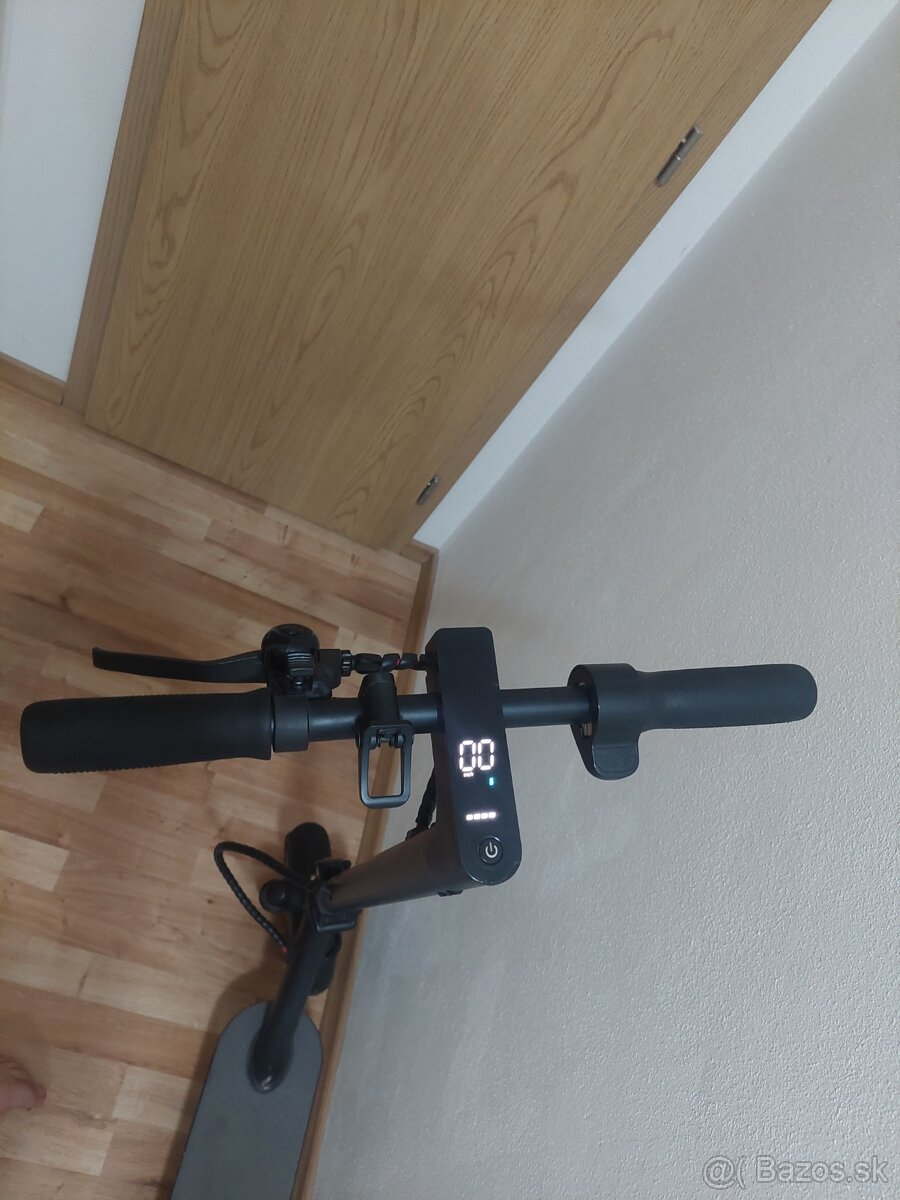 Kolobežka Sencor S30