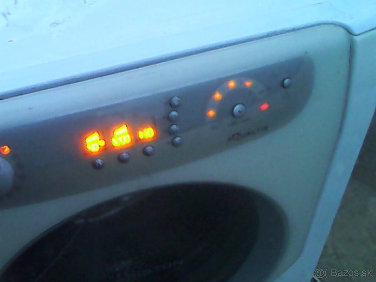 Pračka Indesit