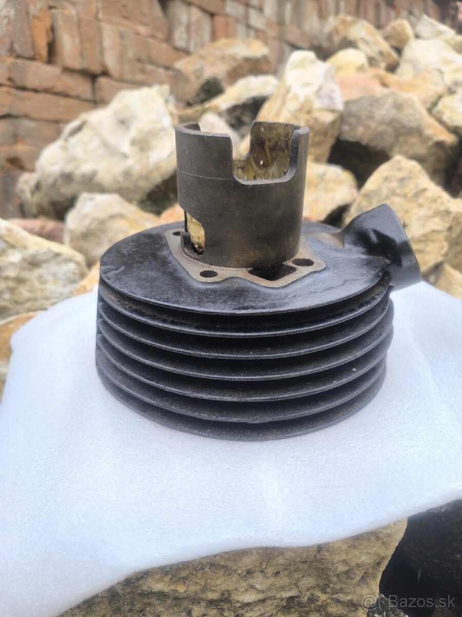 Jawa ČZ 250 455 valec - ulozenka