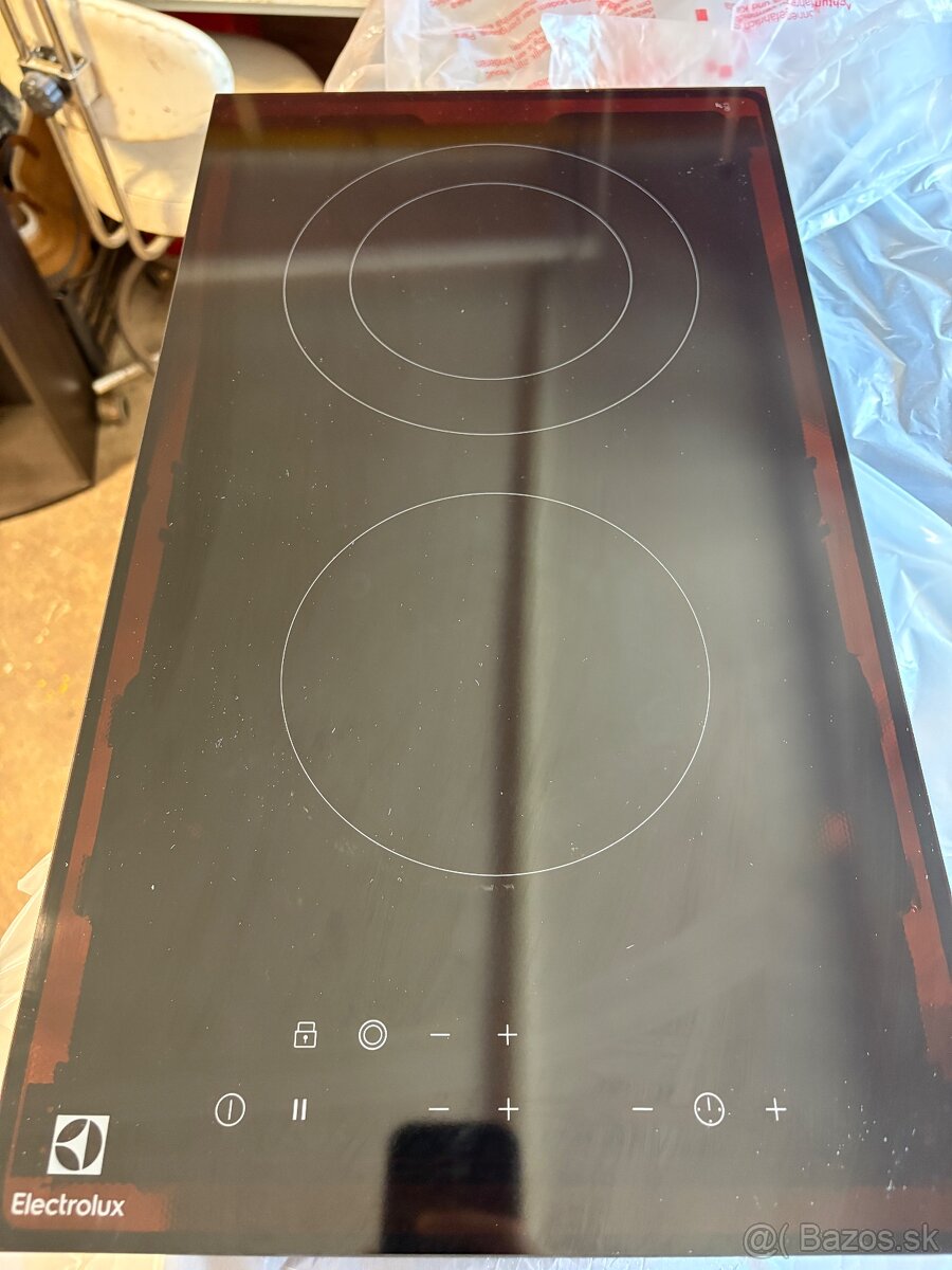 Sklokeramicka dvojplatnička