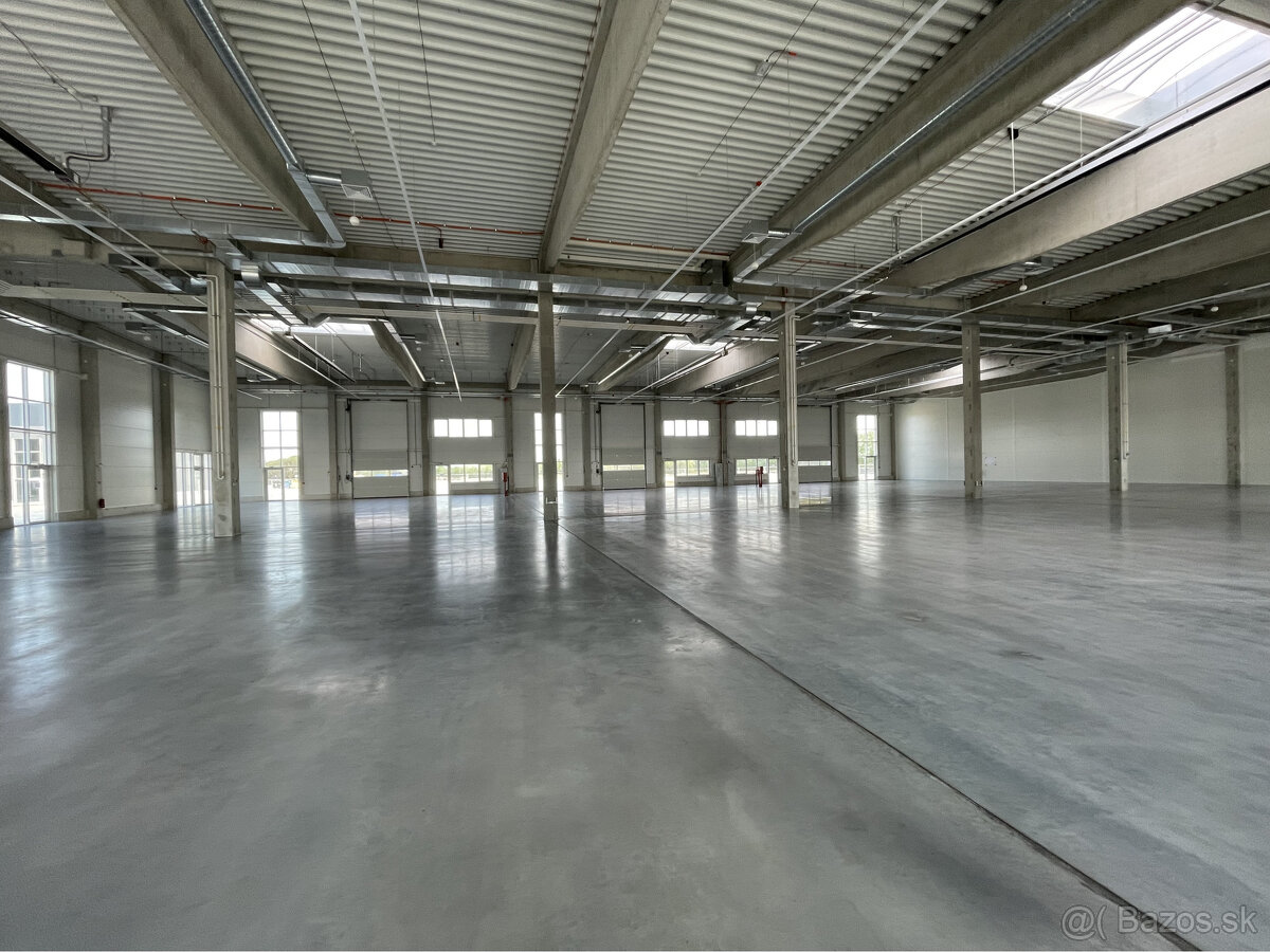Prenájom výrobno-skladového priestoru 900 m² v časti Bratisl