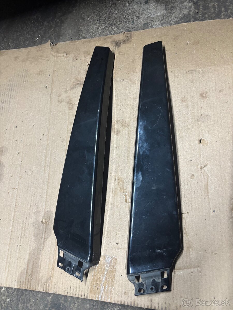 Audi a6c6 kryty stlpikov B