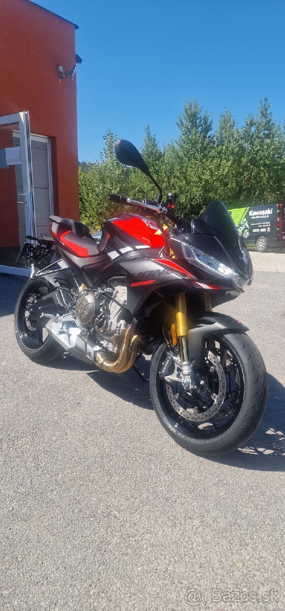 Aprilia Tuono 660 Factory