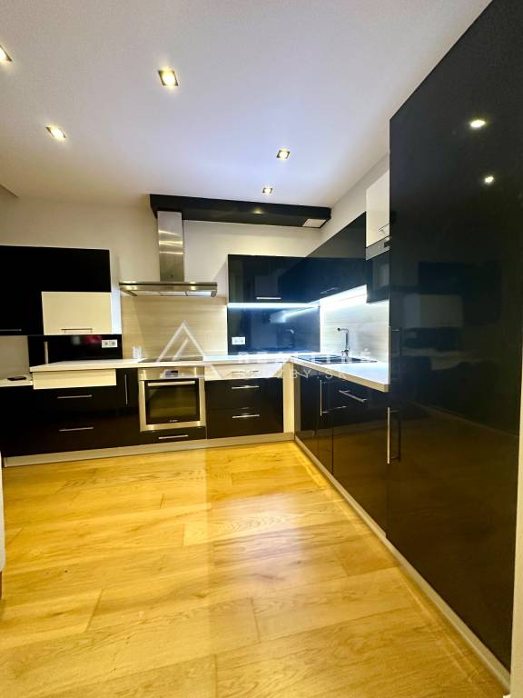 3 izbový byt s parkovaním – Nová Terasa, Fatranská