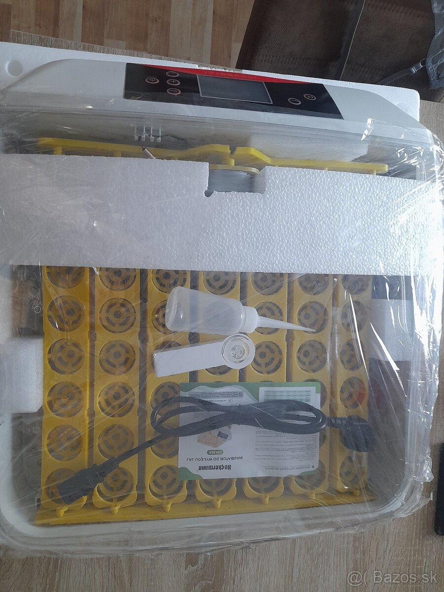 Plnefunkčaná liahareň na 56 vajec