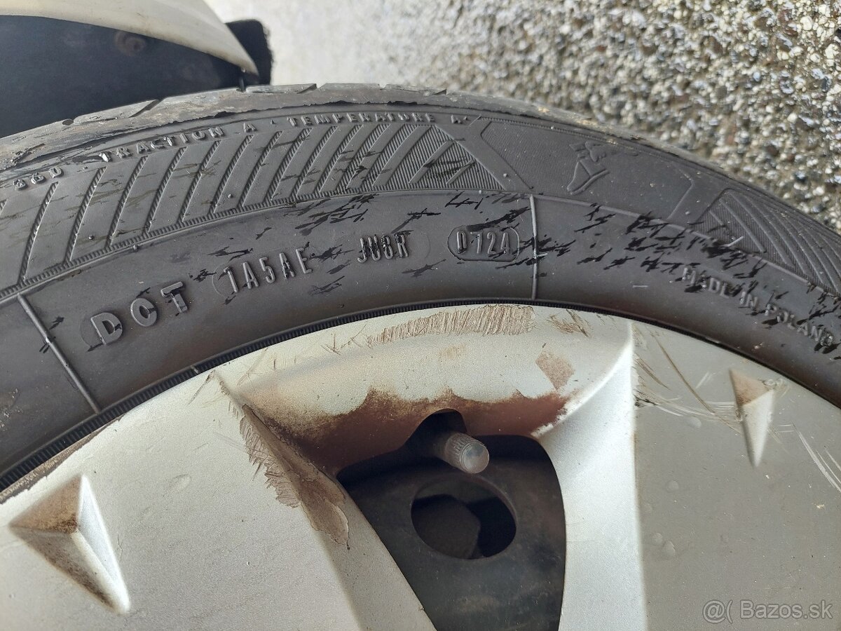Sada letných pneumatík Goodyear 195/65 R15