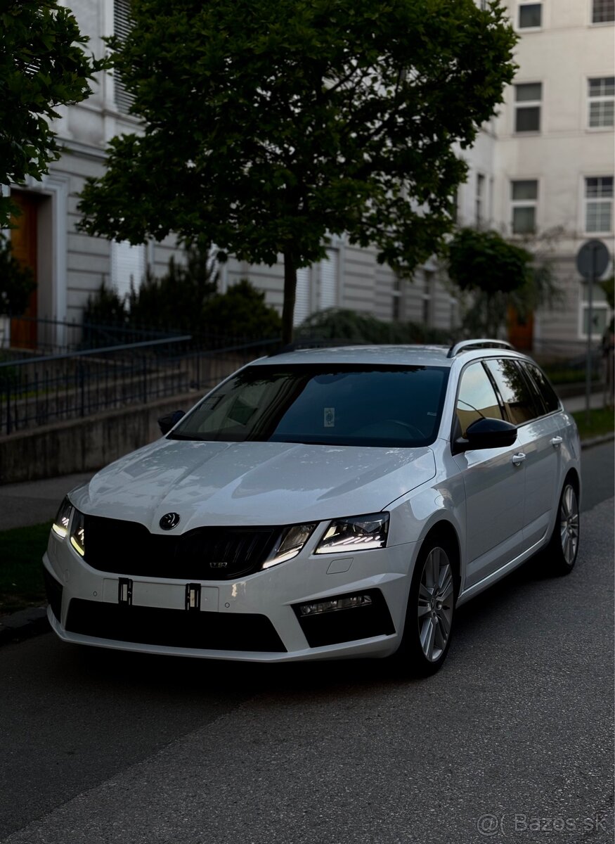 Škoda Octavia Combi RS 2.0 TSI 245 DSG