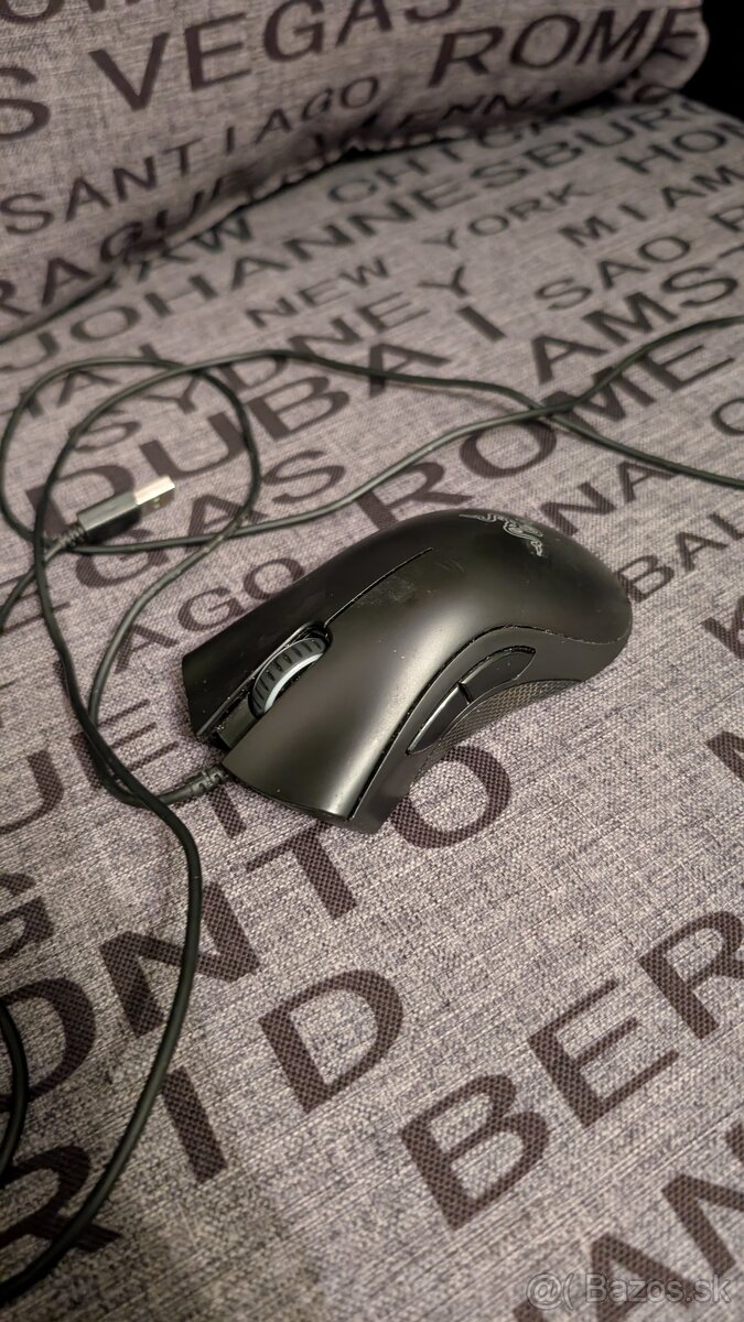 Herná myš Razer Deathadder Essential.
