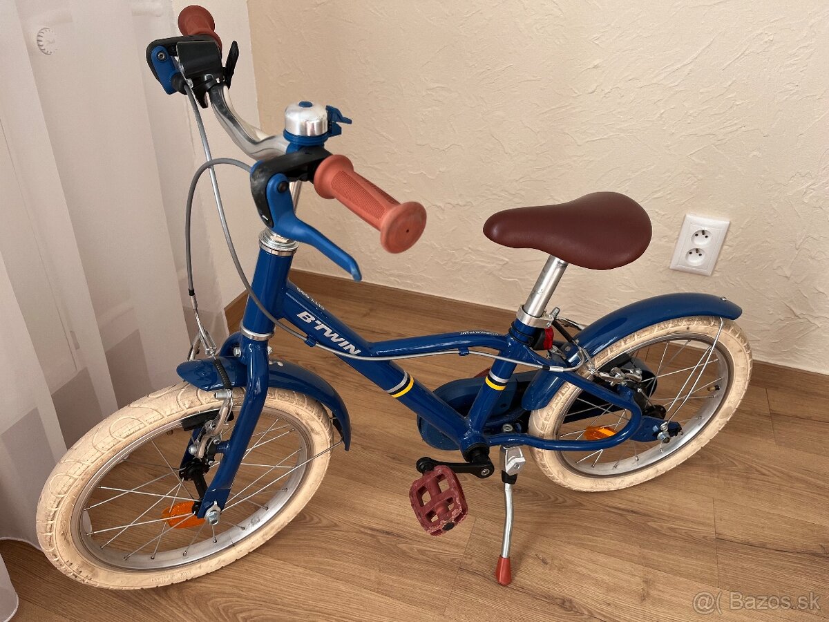 BTwin 900