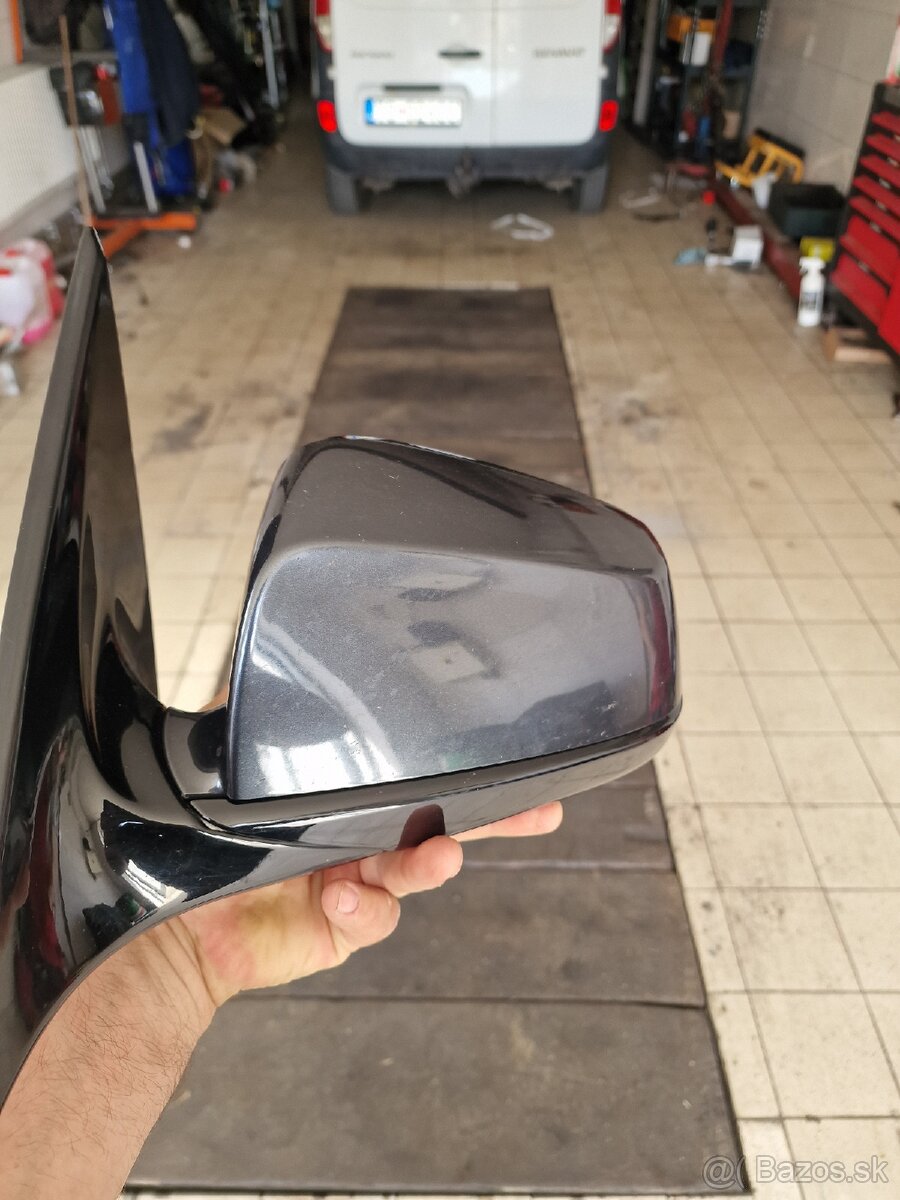 Spetne zrkadlo gt 5