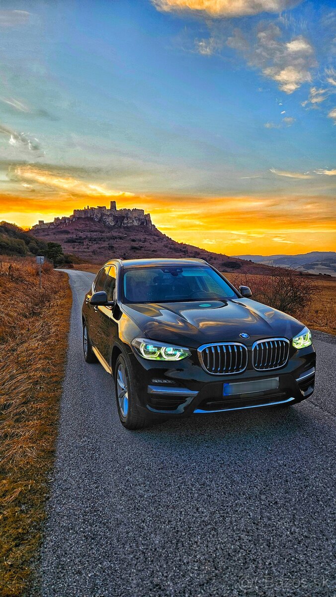 Reklama na auto BMW X3