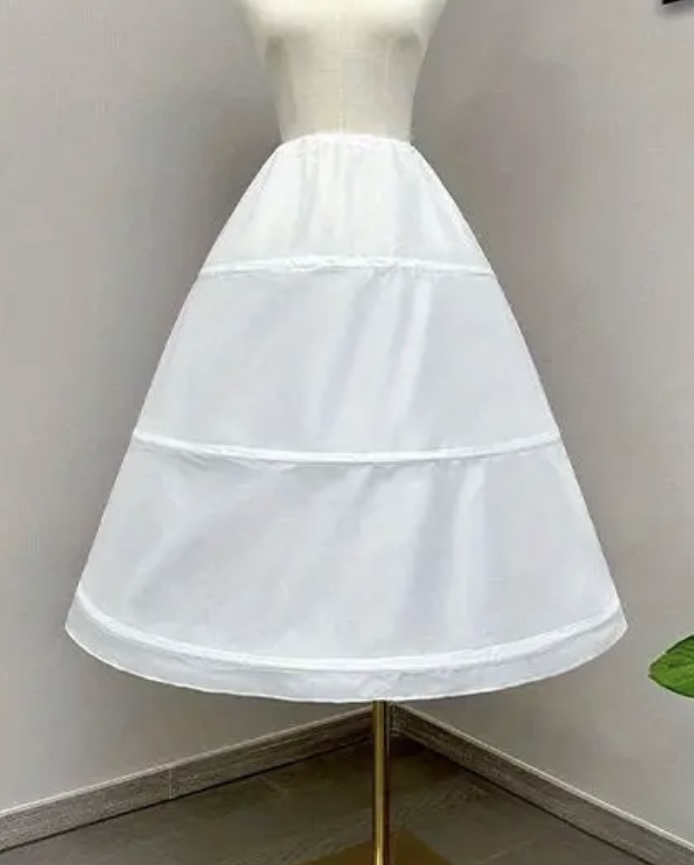 Nový kruh pod svadobné šaty