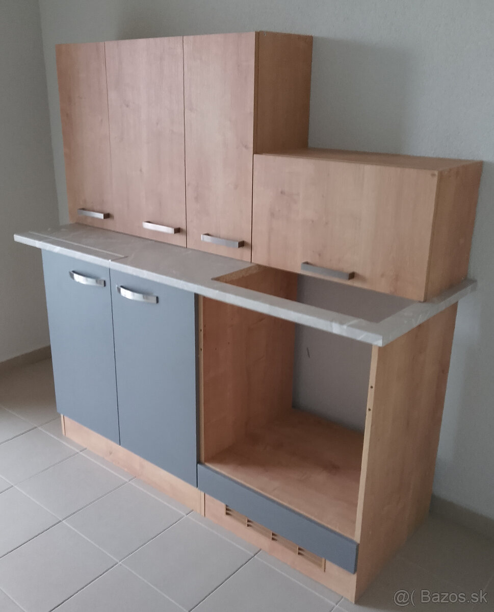 Kuchynská linka - Úplne nová 140 -160 cm