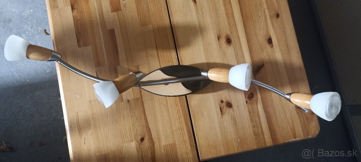 stropna lampa