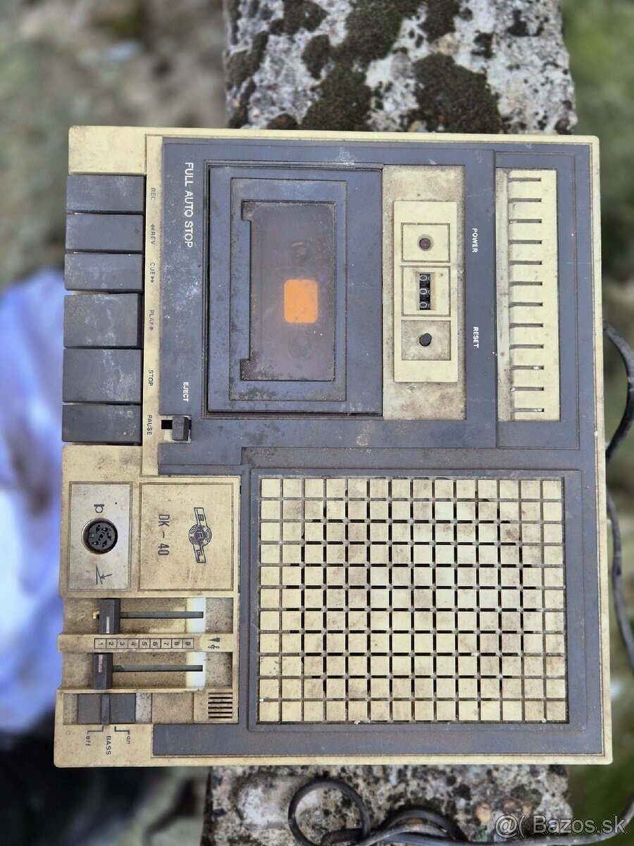 Predam retro kazetak dk-40