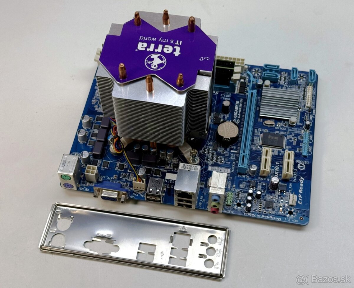 Gigabyte GA -H61M-S1 + i7-2700 + 16GB DDR3 + Cooler