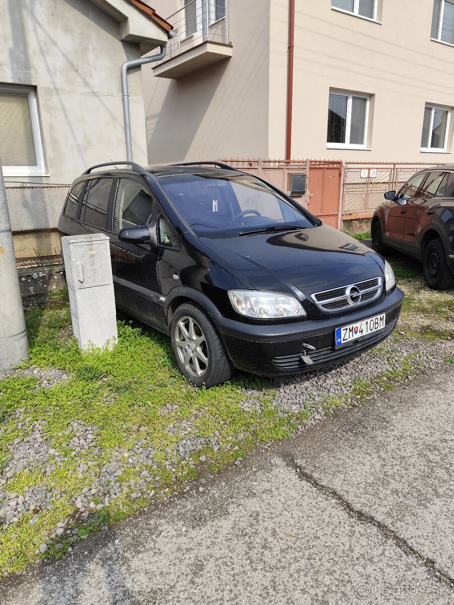 Opel Zafira 2004