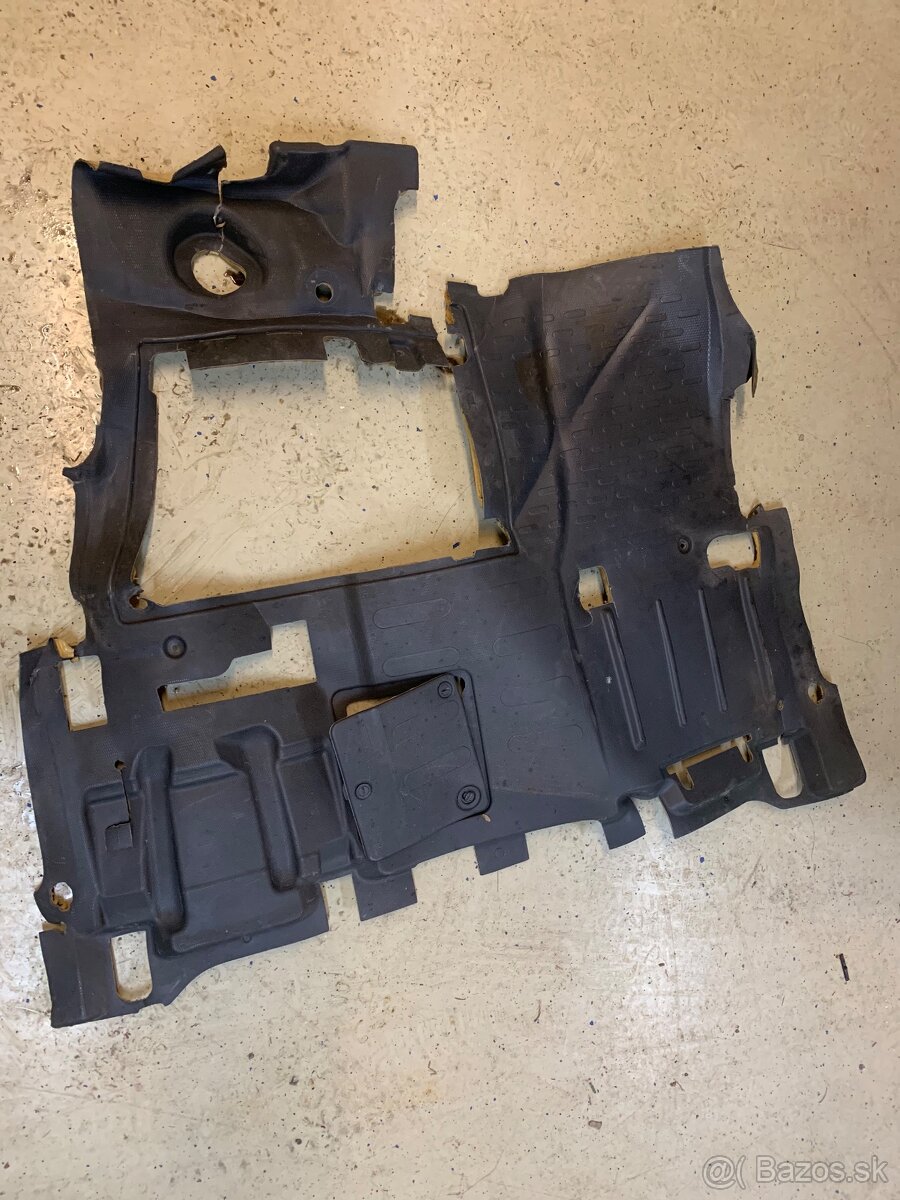 Podlaha koberec Citroen , Peugeot,Fiat