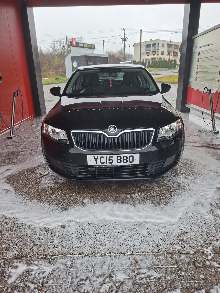 Predam octavia 3 dovoz gb