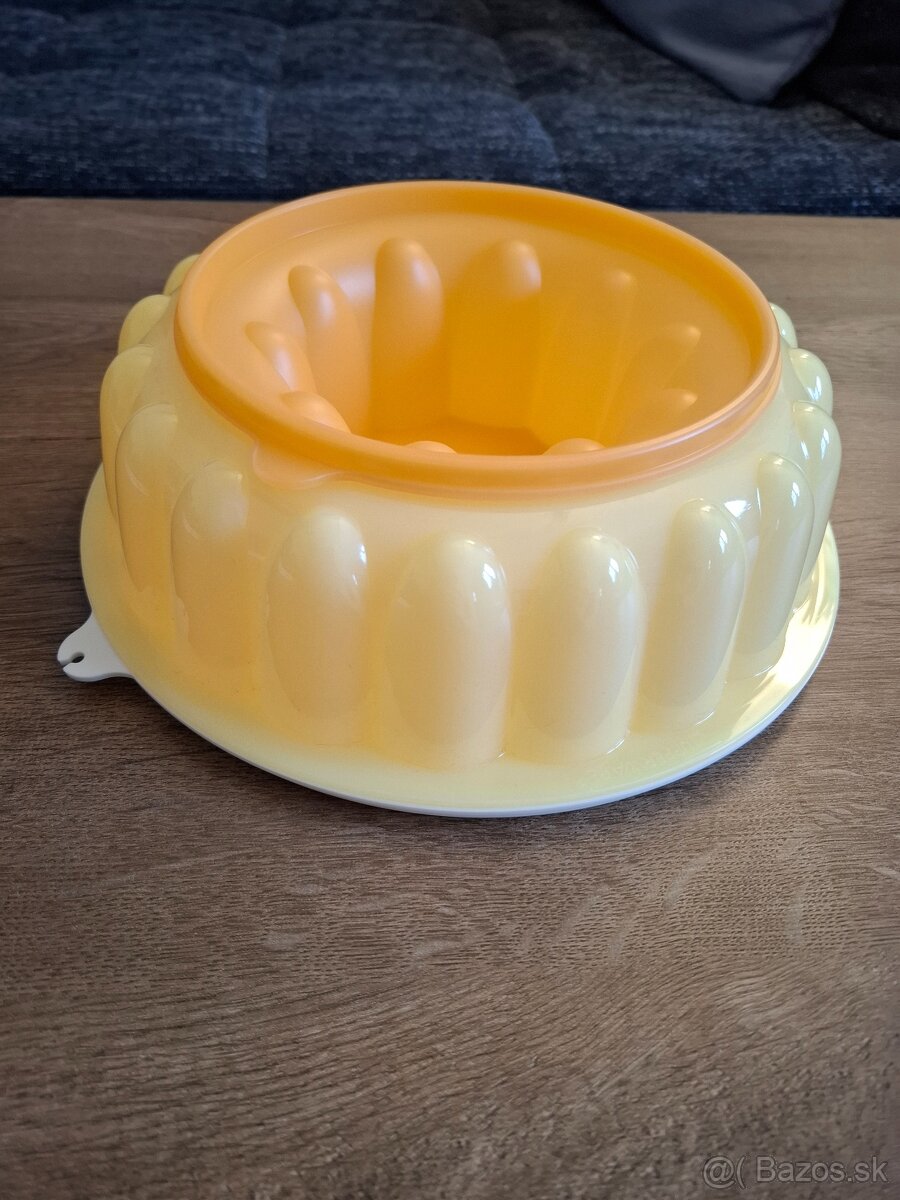 Dezertná forma do Tupperware