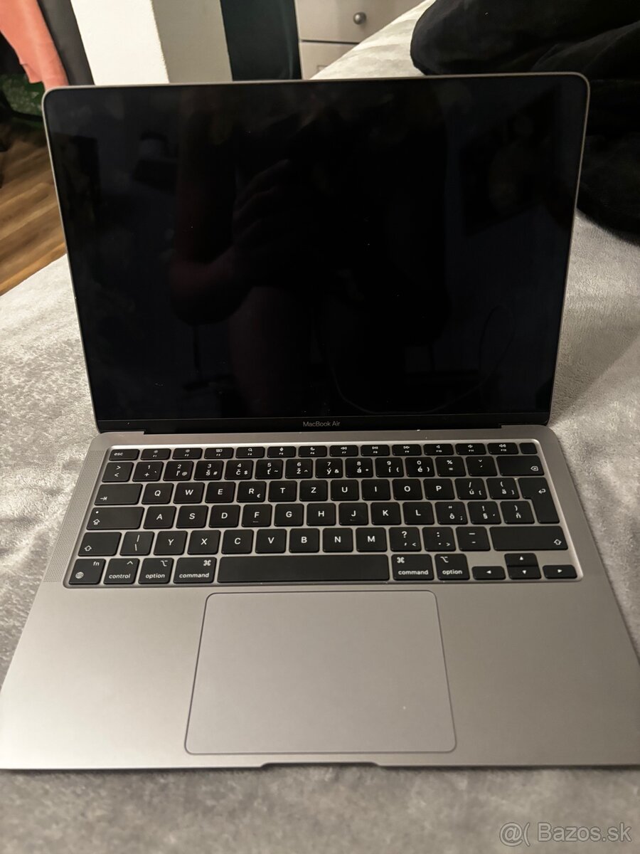 predám macbook