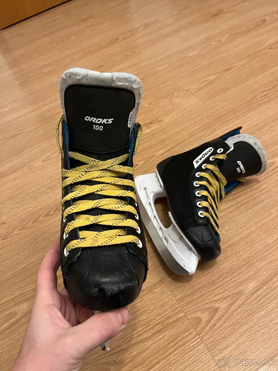 Predám hokejové korčule 38