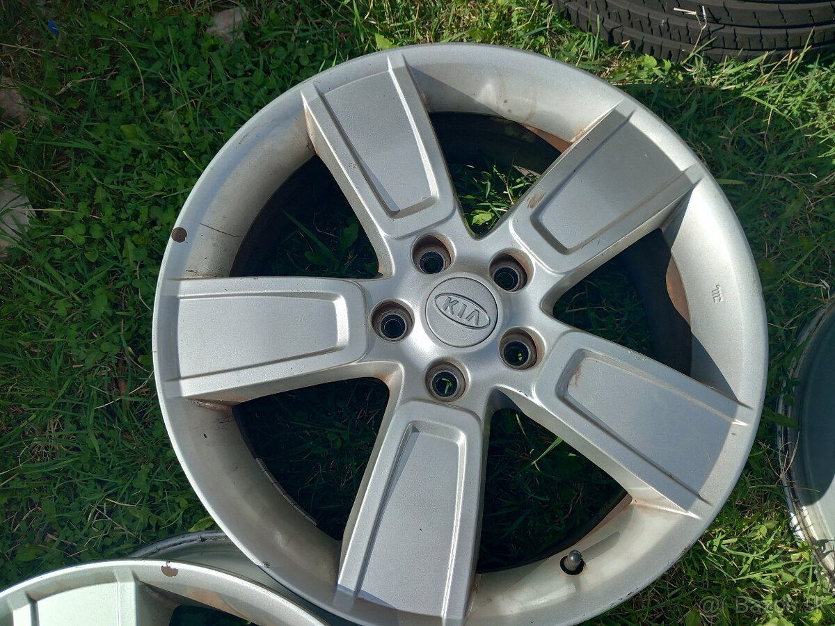 5x114.3 R18 Kia