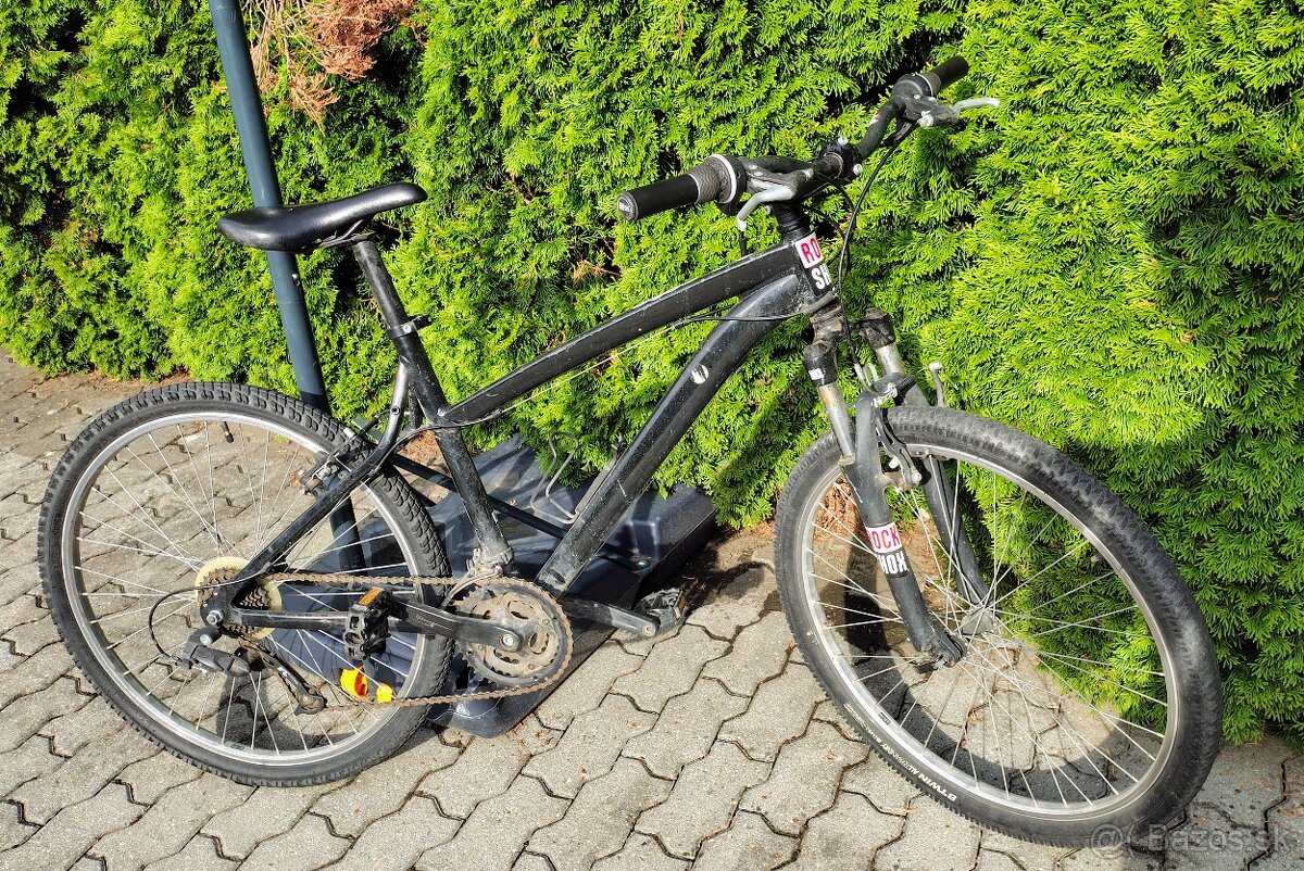 Horák Rock shox (Decathlon)