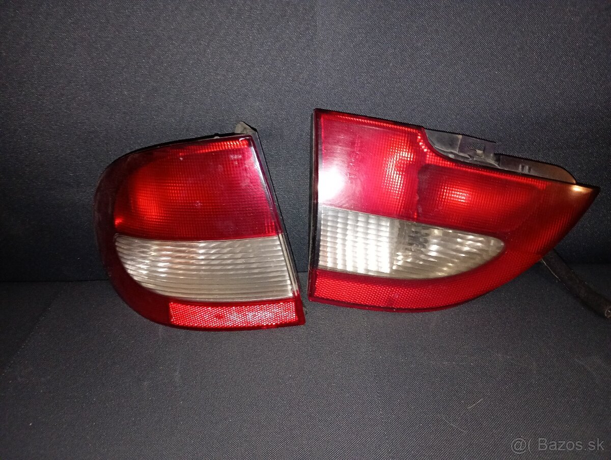 Zadné svetlo Renault Megane Clasic