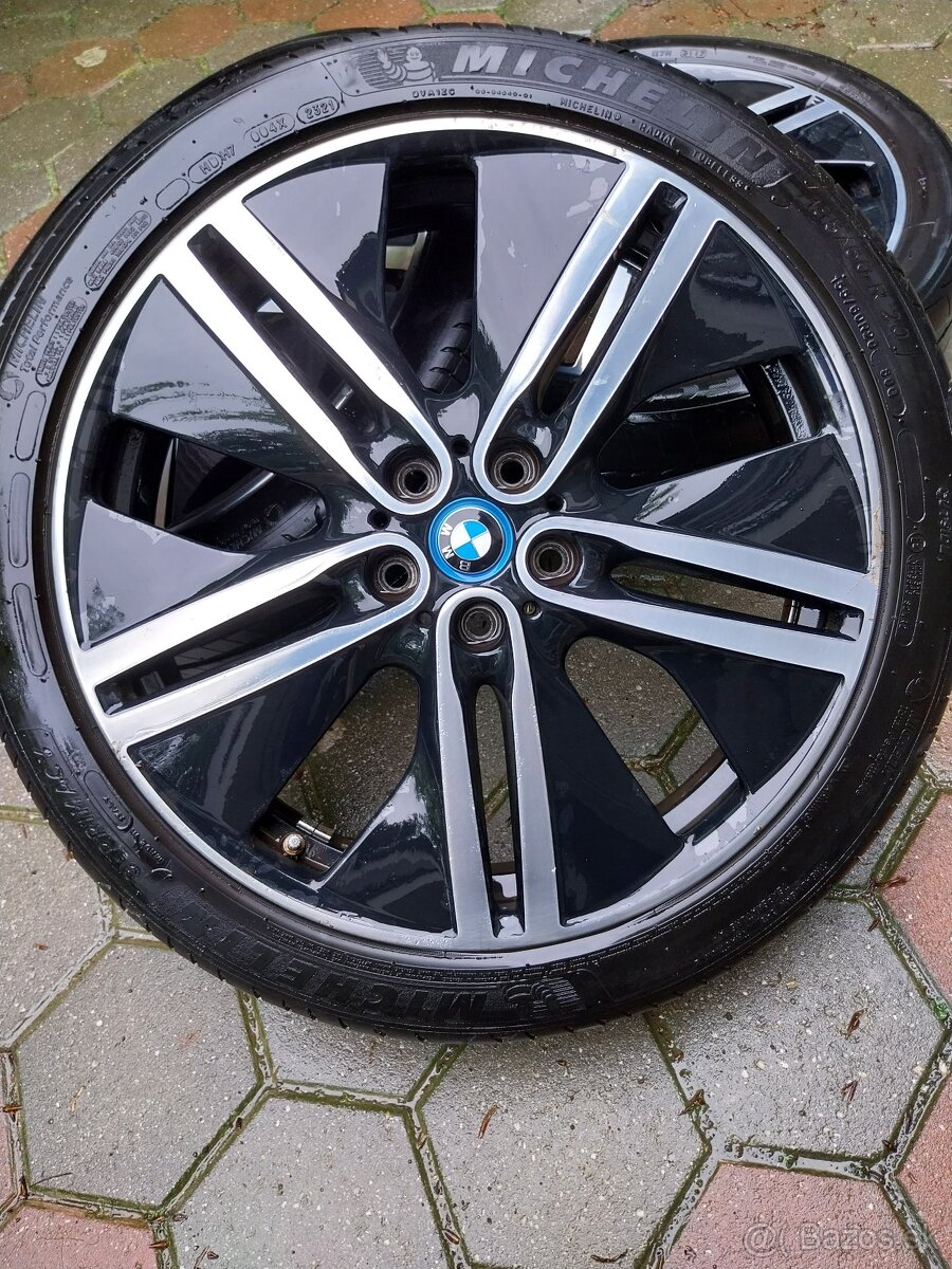 BMW i3, disky s pneumatikami 20 palcové,  originálne