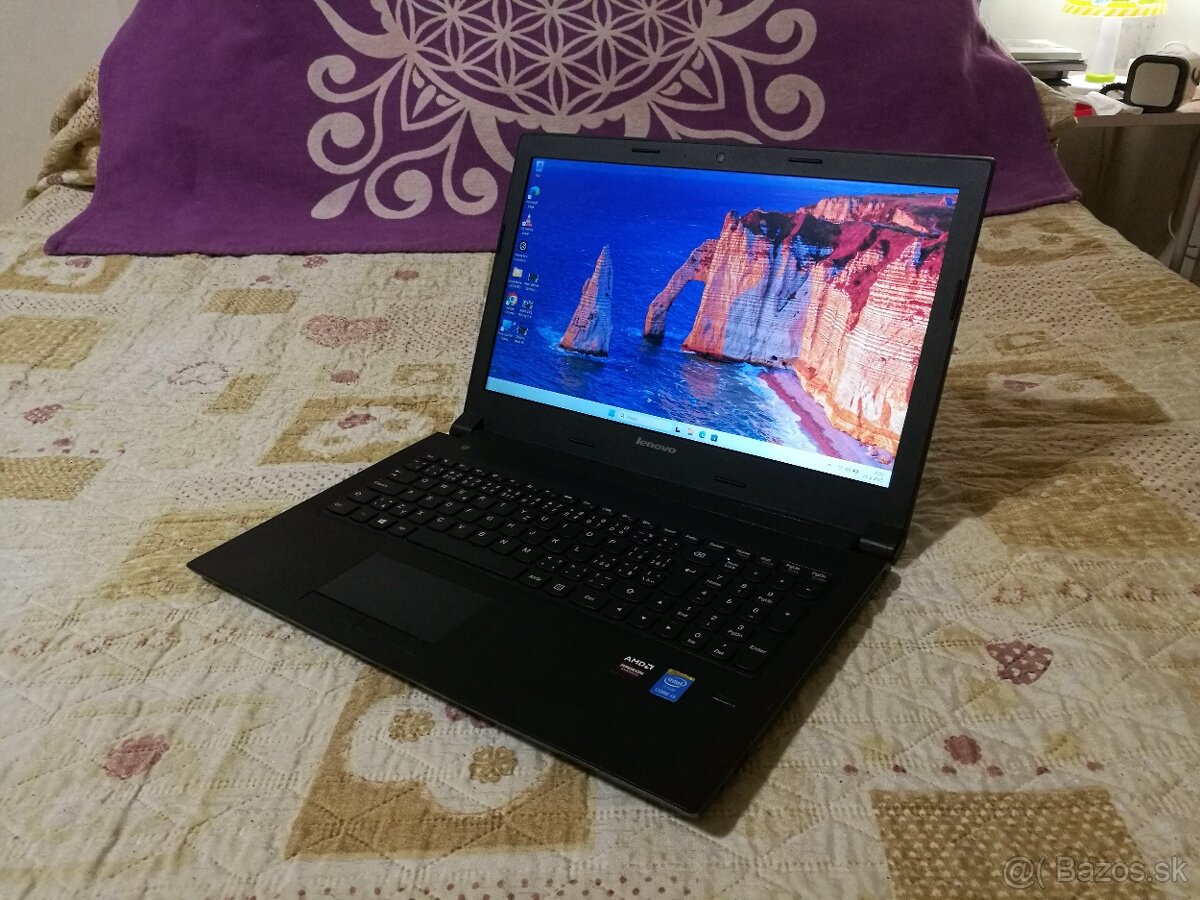 Lenovo. Intel i3. SSD 256 GB. 16 GB. Baterka dobrá. 15,6 FHD